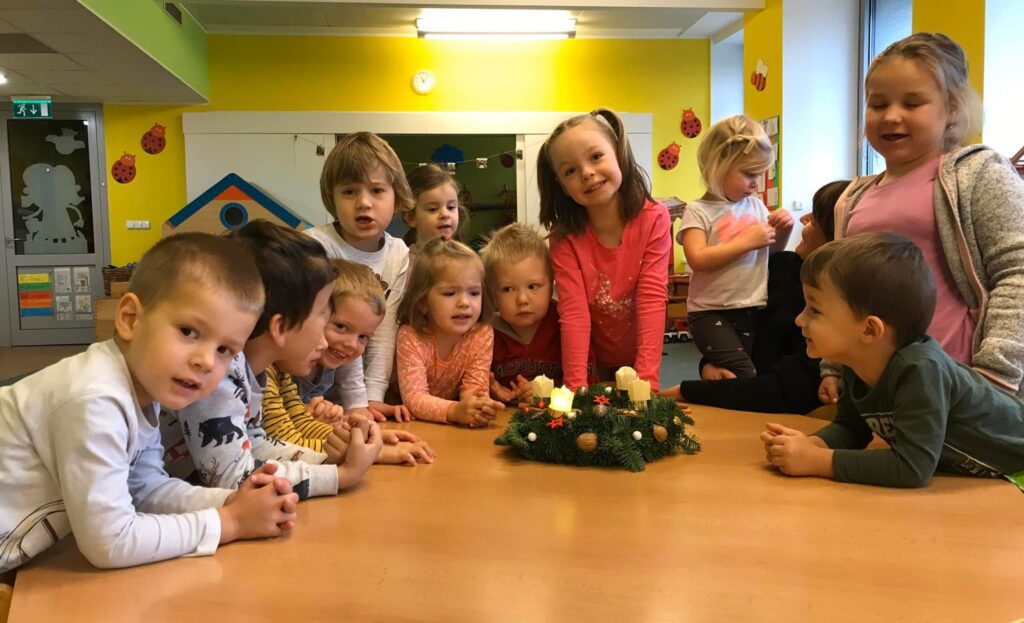 Vyrábíme adventní věnec
